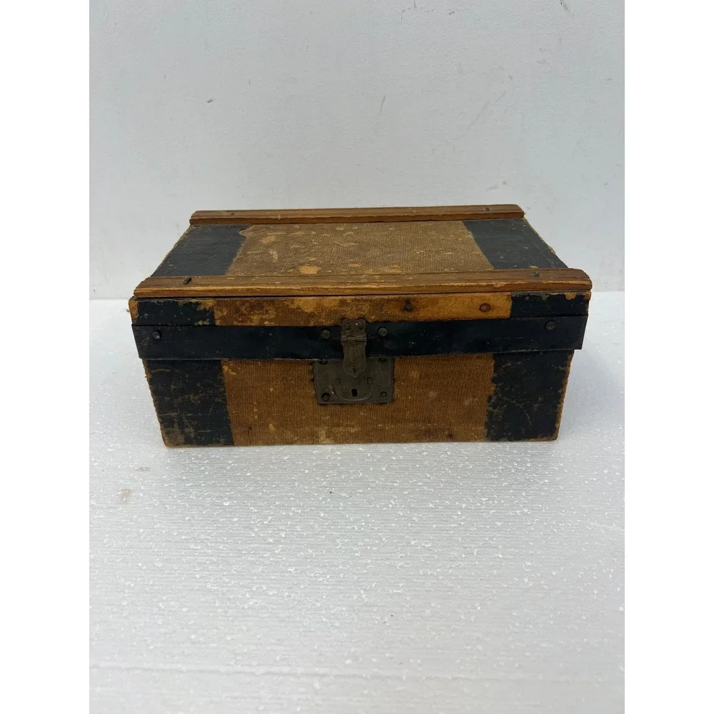 Antique Dollhouse Steamer Trunk w Tray Miniature Wood Slat Chest Vintage Box Old